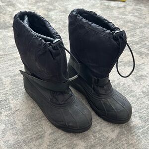 Columbia snow boots. Men’s size 7